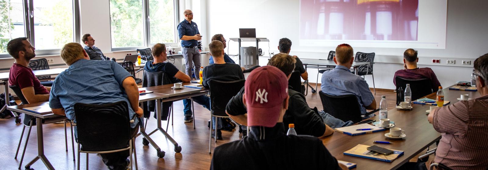 Roadshow-Autoservice Teilnehmer